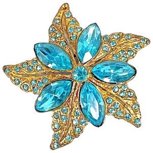Vintage Blue Rhinestone Brooch Gold Tone‎ Star Fish Shape 2 Inch Costume Jewelry